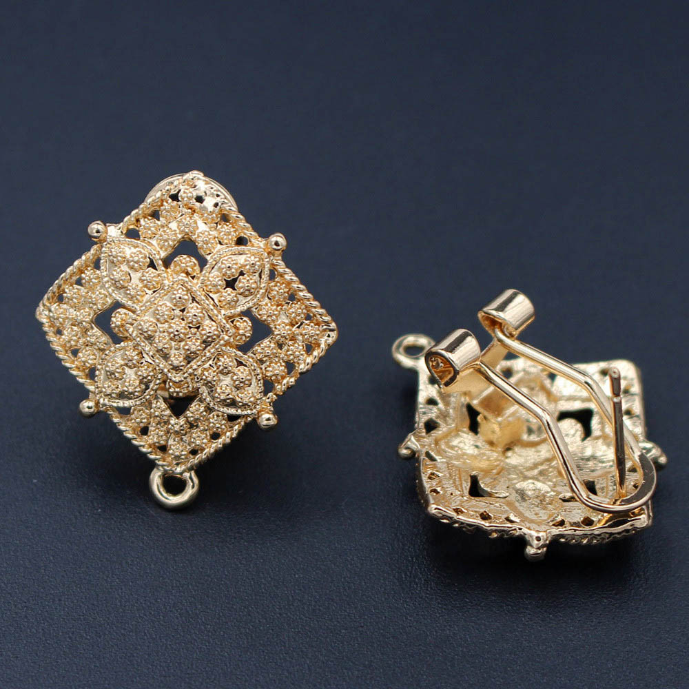 Jewelry Making Dubai - Brincos de ouro Post com Loop